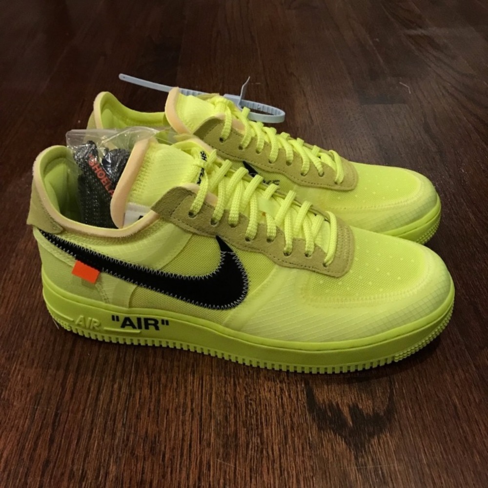Off White x Nike Air Force 1 Volt
